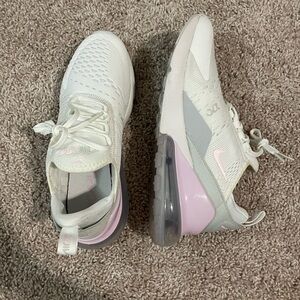 Women’s Nike Air Max 270